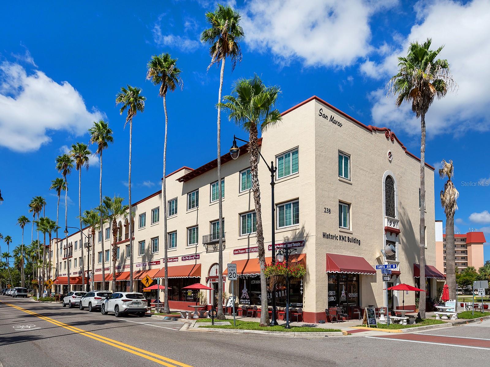 VENETIAN FALLS PH 2 - Residential