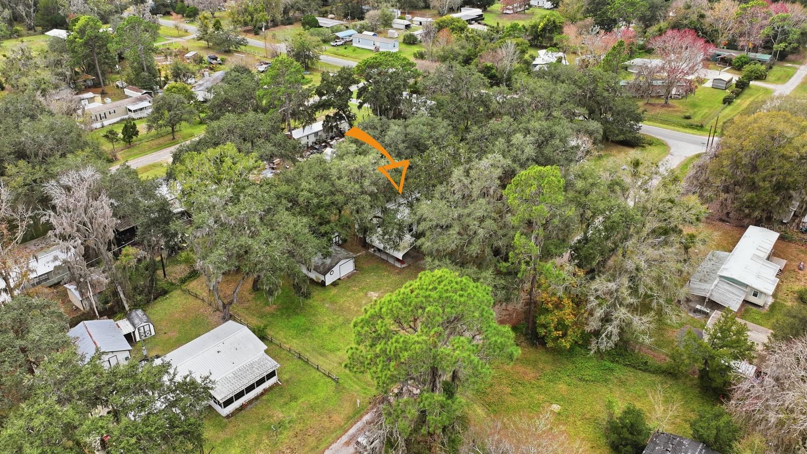 LAR ESTATES - Residential