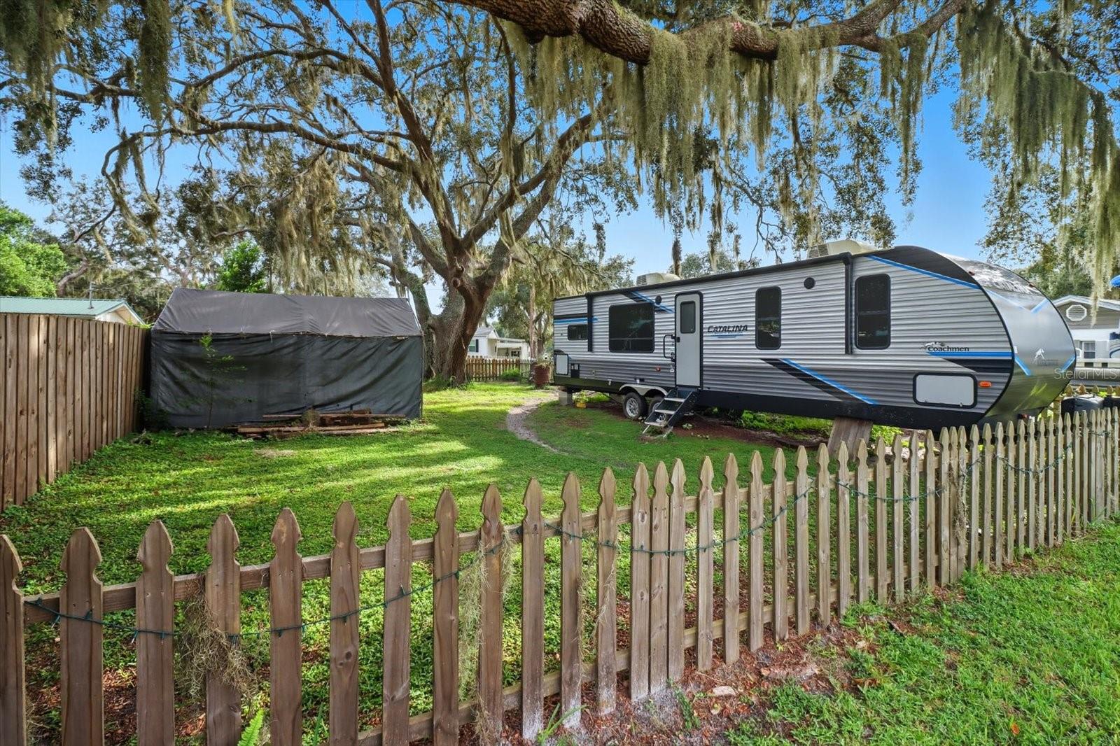 EAST COVE - Residential