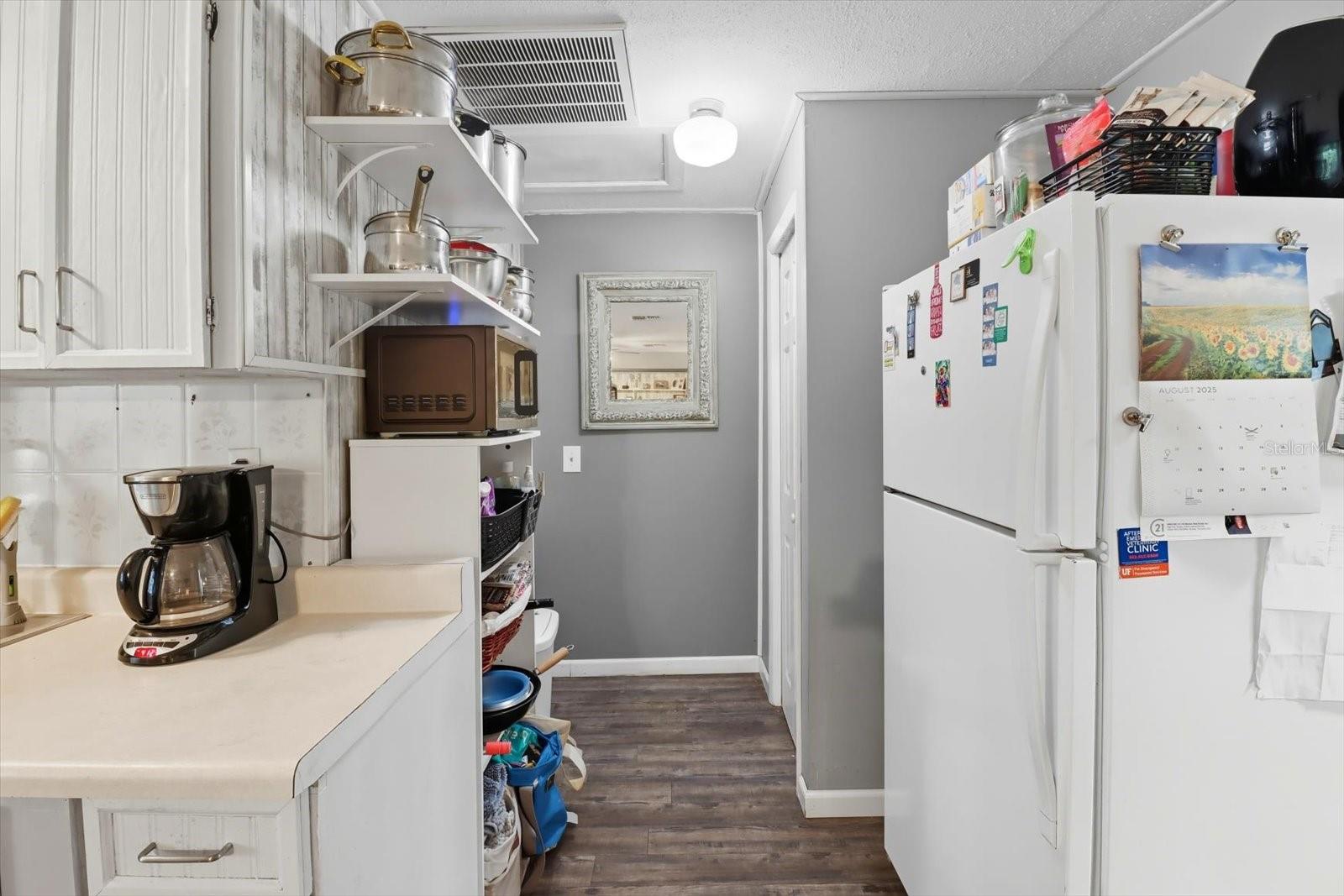 EAST COVE - Residential