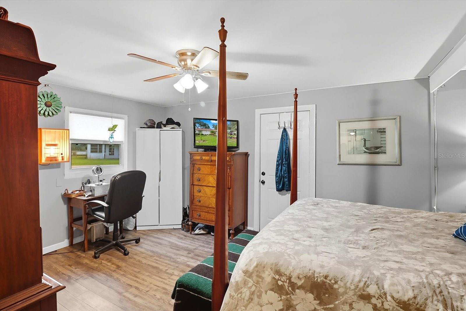 EAST COVE - Residential