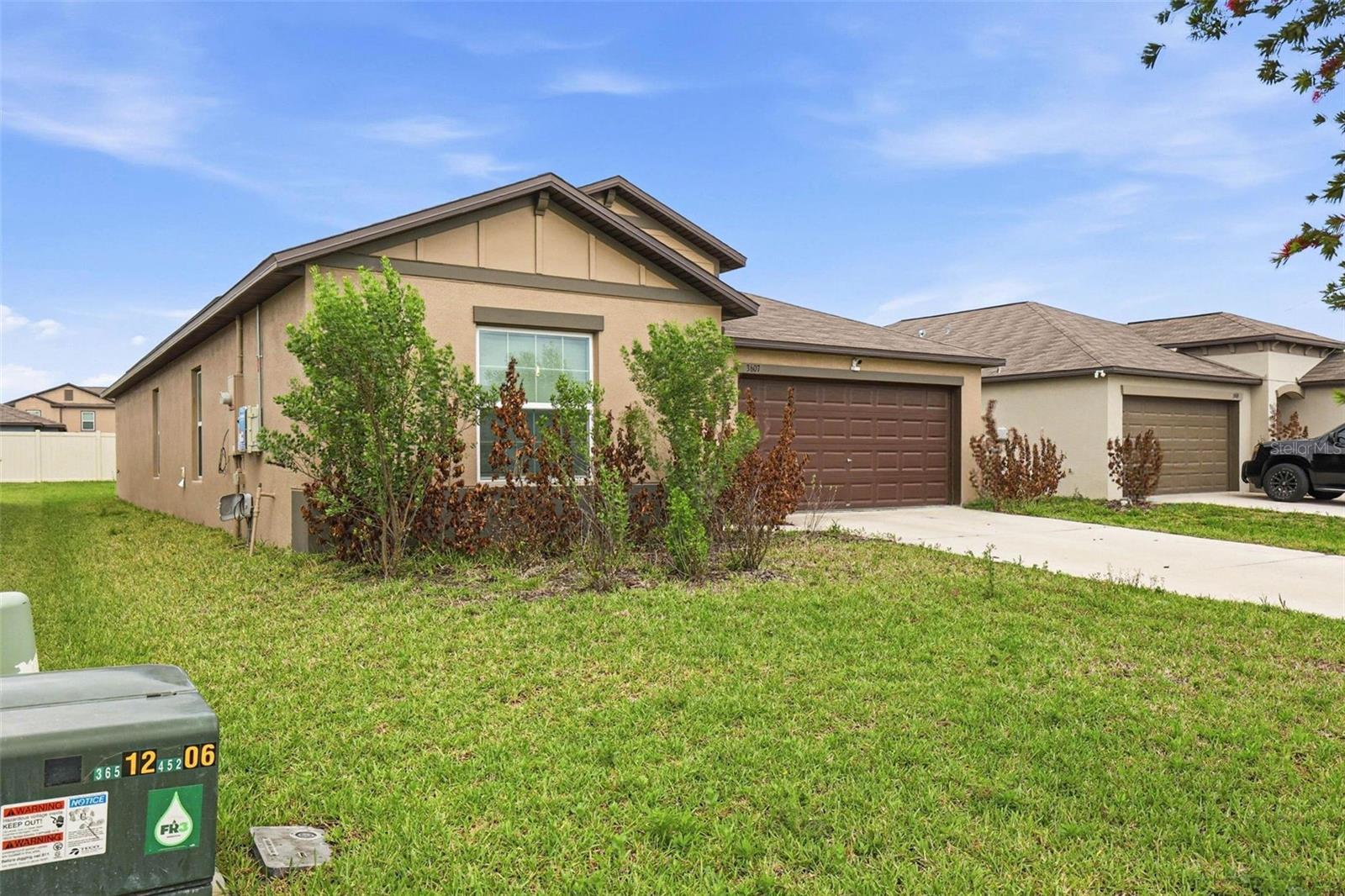 3607 NATURAL TRACE STREET