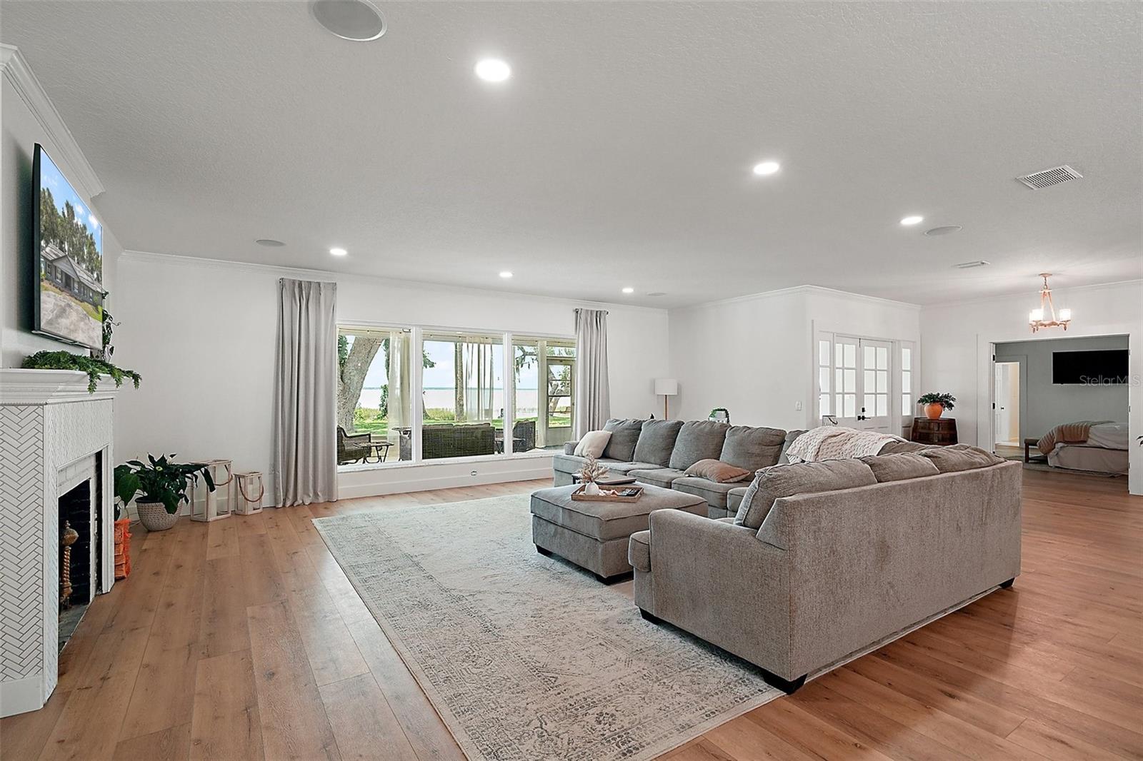 EUSTIS WESTGATE SUB - Residential