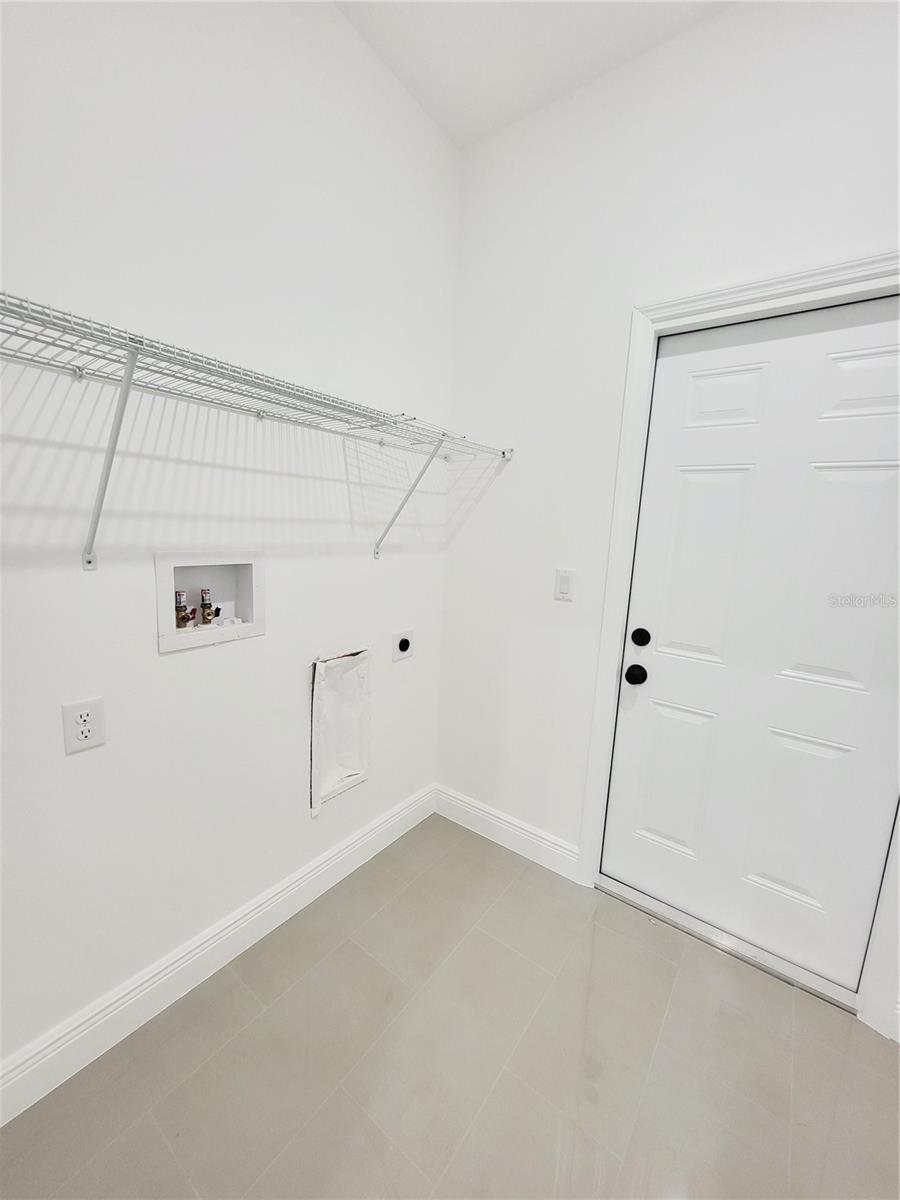 PORT MALABAR UNIT 20 LOT 6 BLK 1021 - Residential