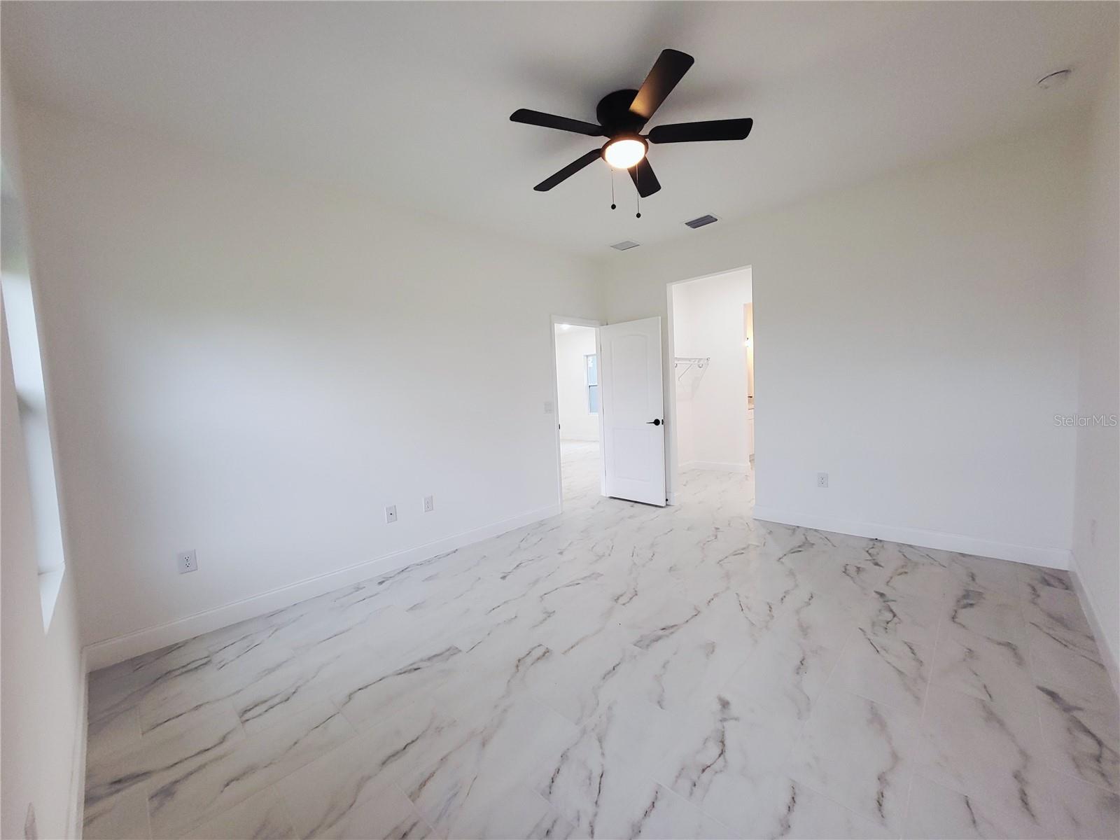 PORT MALABAR UNIT 20 LOT 6 BLK 1021 - Residential