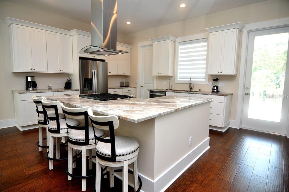 DUNEDIN CAUSEWAY CENTER - Residential