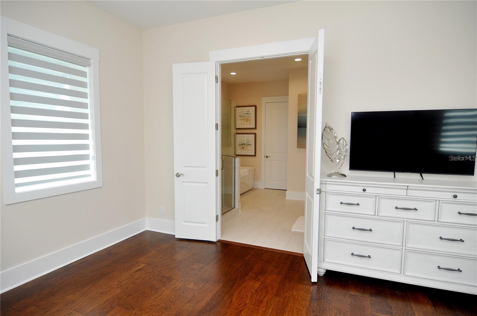 DUNEDIN CAUSEWAY CENTER - Residential