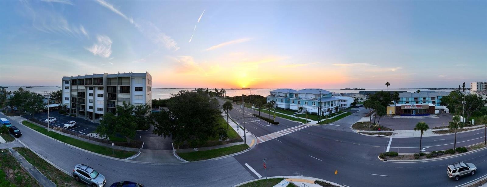DUNEDIN CAUSEWAY CENTER - Residential