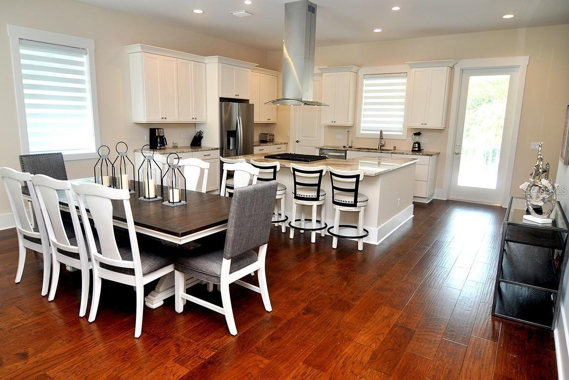 DUNEDIN CAUSEWAY CENTER - Residential