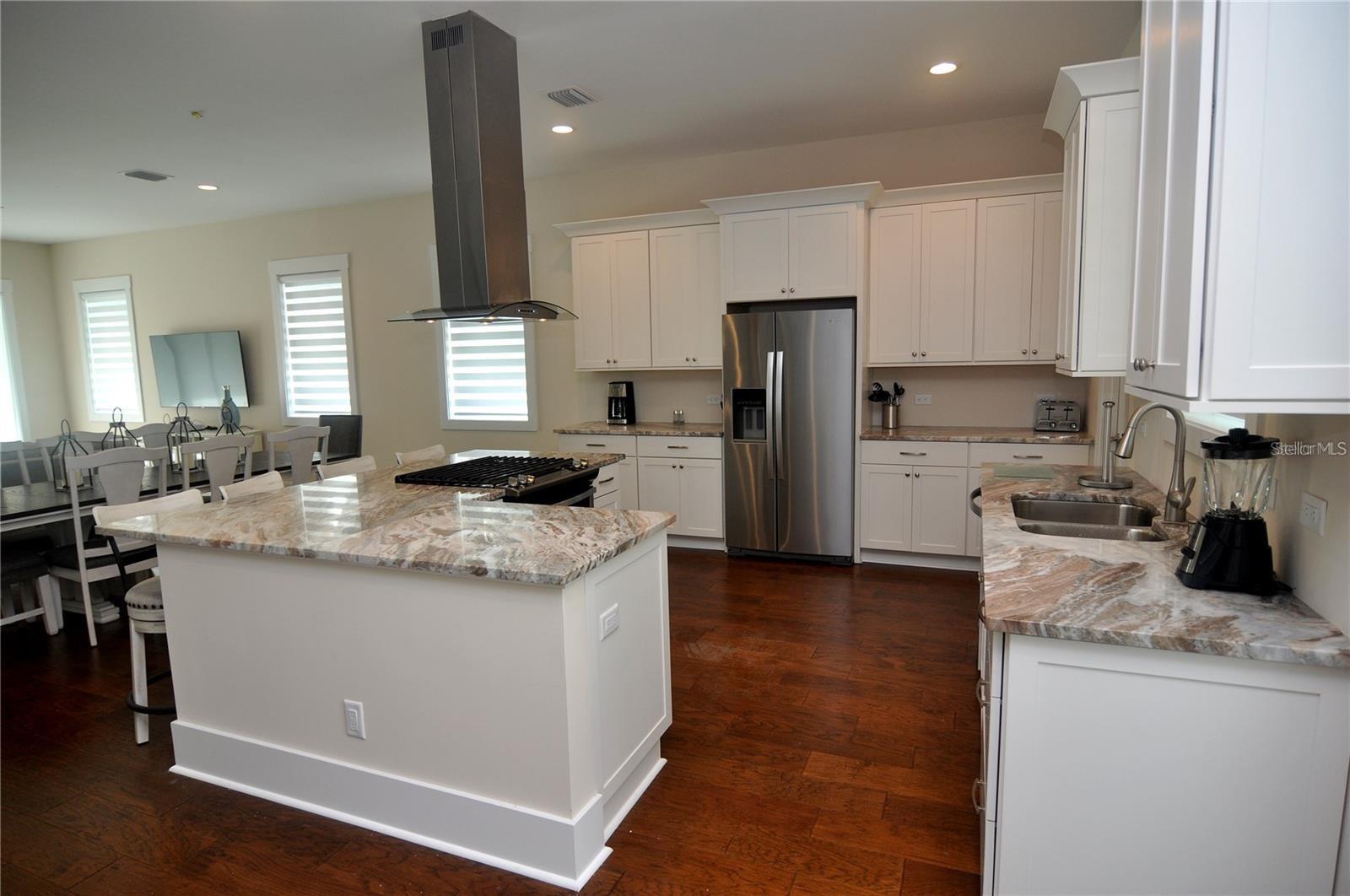 DUNEDIN CAUSEWAY CENTER - Residential