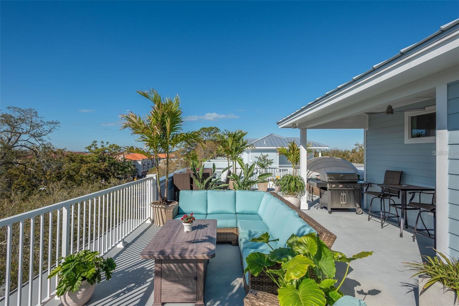 DUNEDIN CAUSEWAY CENTER - Residential