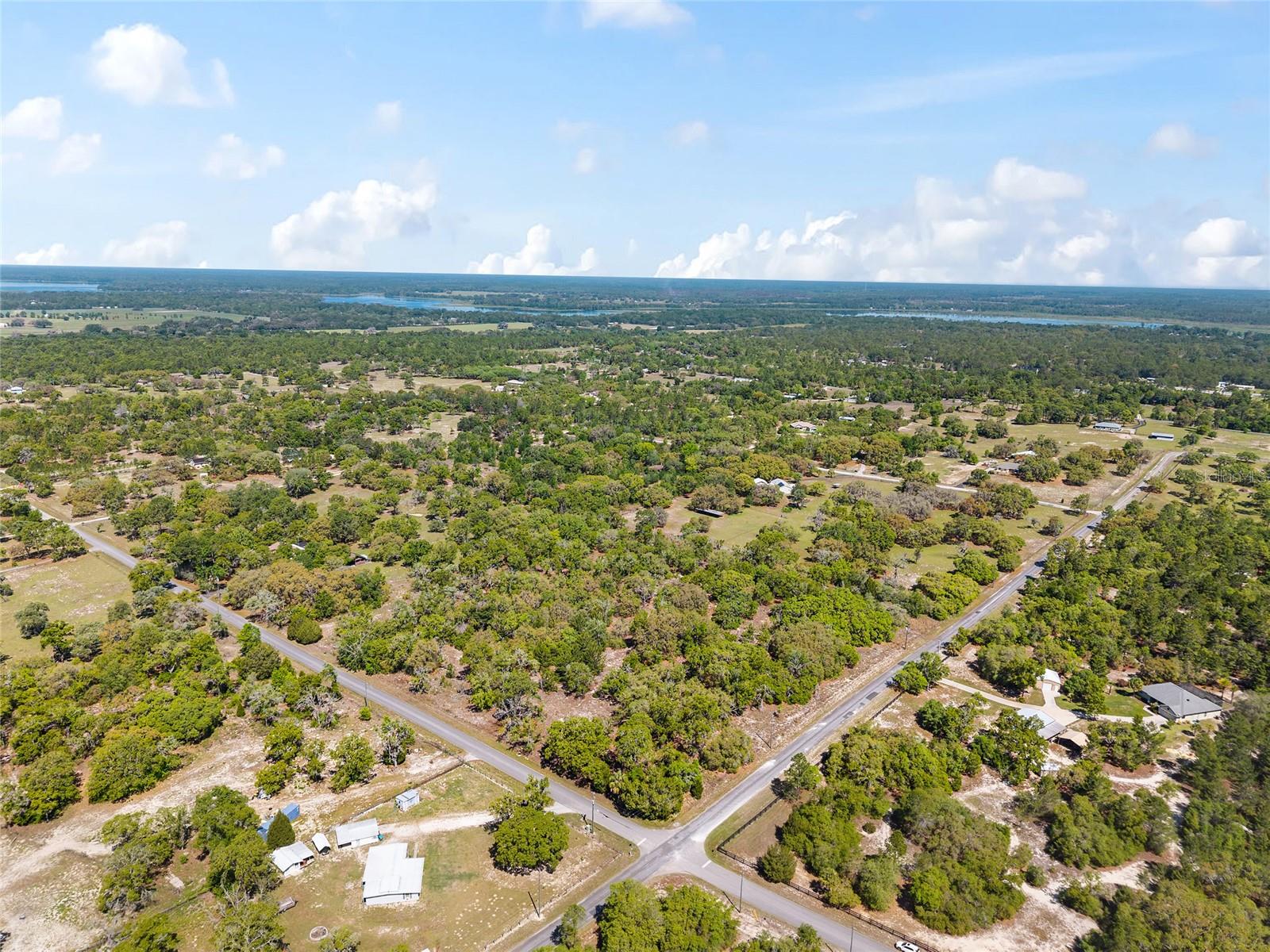 CIRCLE M RANCHETTES - Land