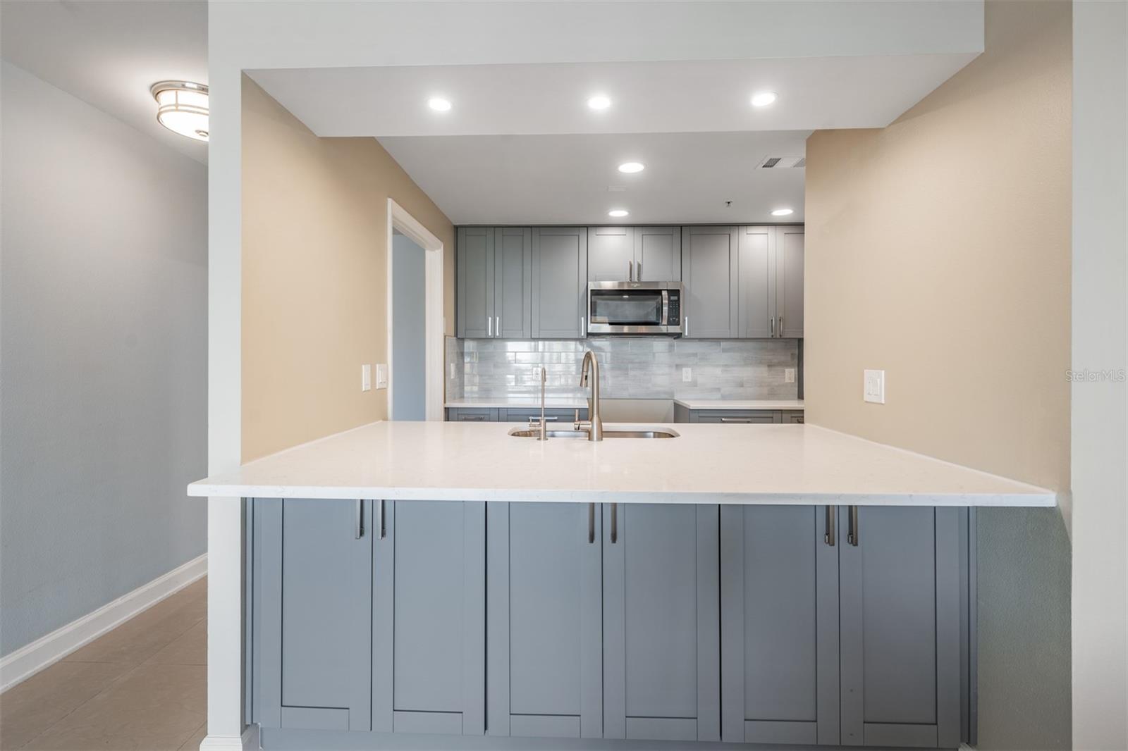 345 BAYSHORE A CONDO - Residential Lease