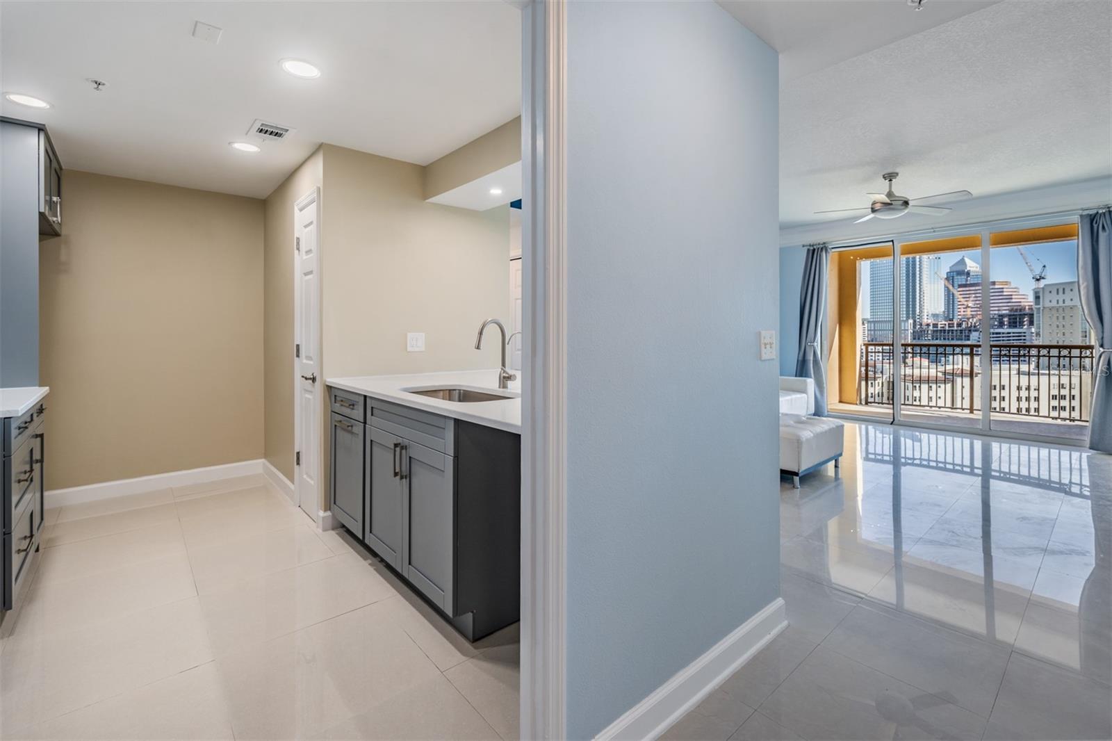 345 BAYSHORE A CONDO - Residential Lease