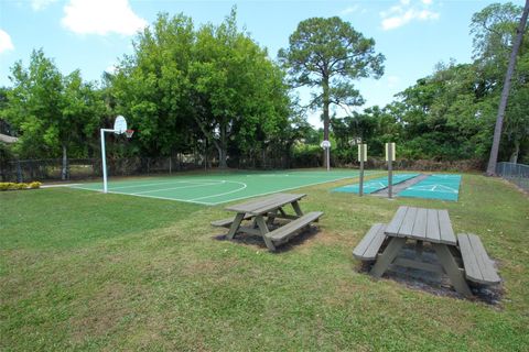 A home in FERN PARK