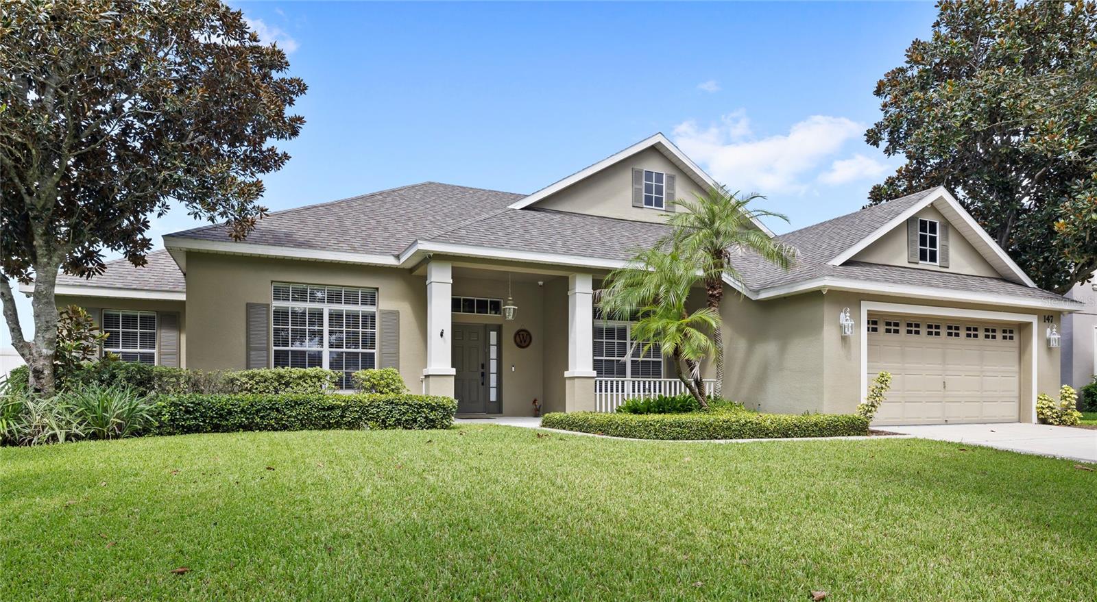 147 COSTA LOOP