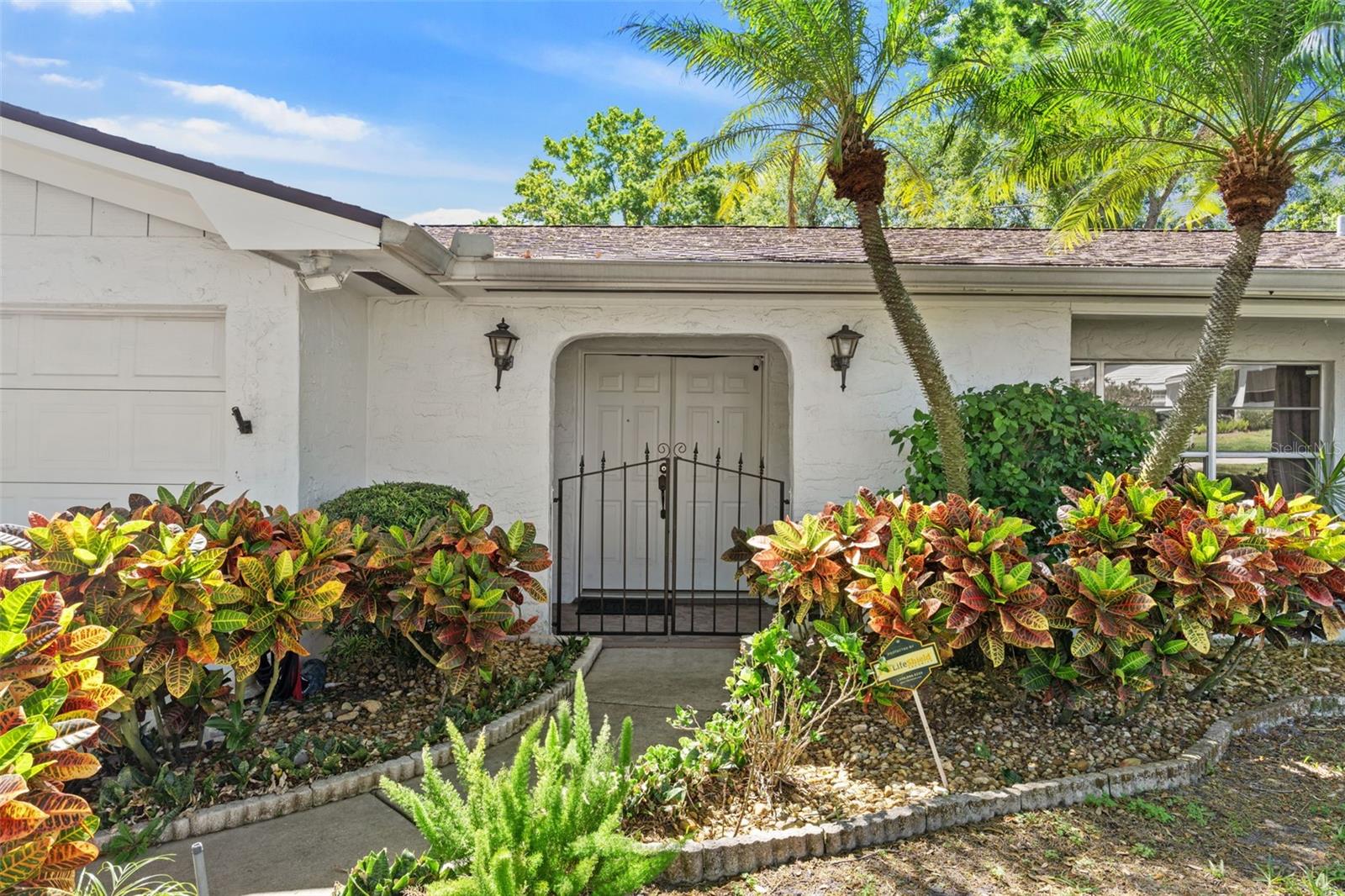 1711 TIERRA ALTA DRIVE