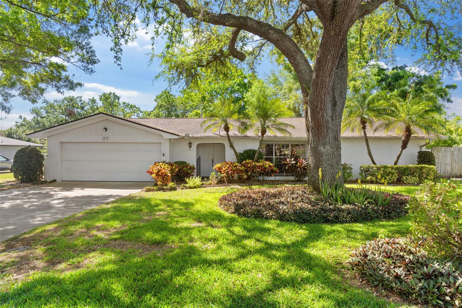1711 TIERRA ALTA DRIVE