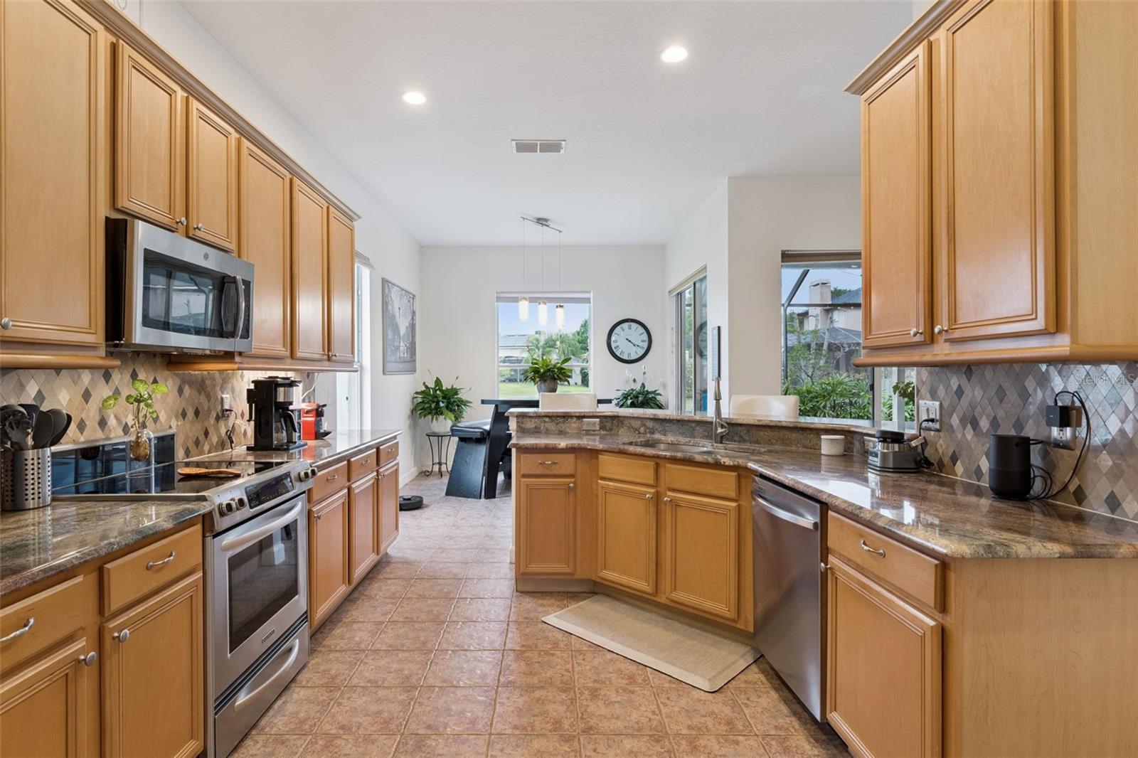 CONWAY GROVES - Residential