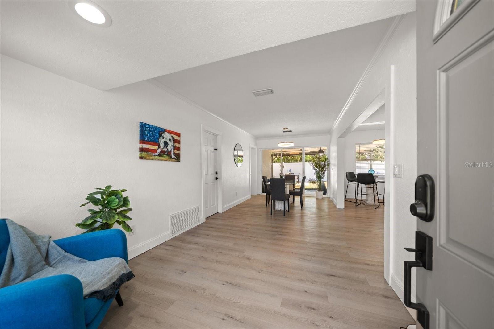 13514 OVAL DRIVE W