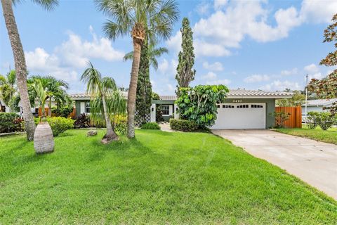 Photo of 8410 Boulder Place, Tampa, FL 33615 (MLS # TB8427085)