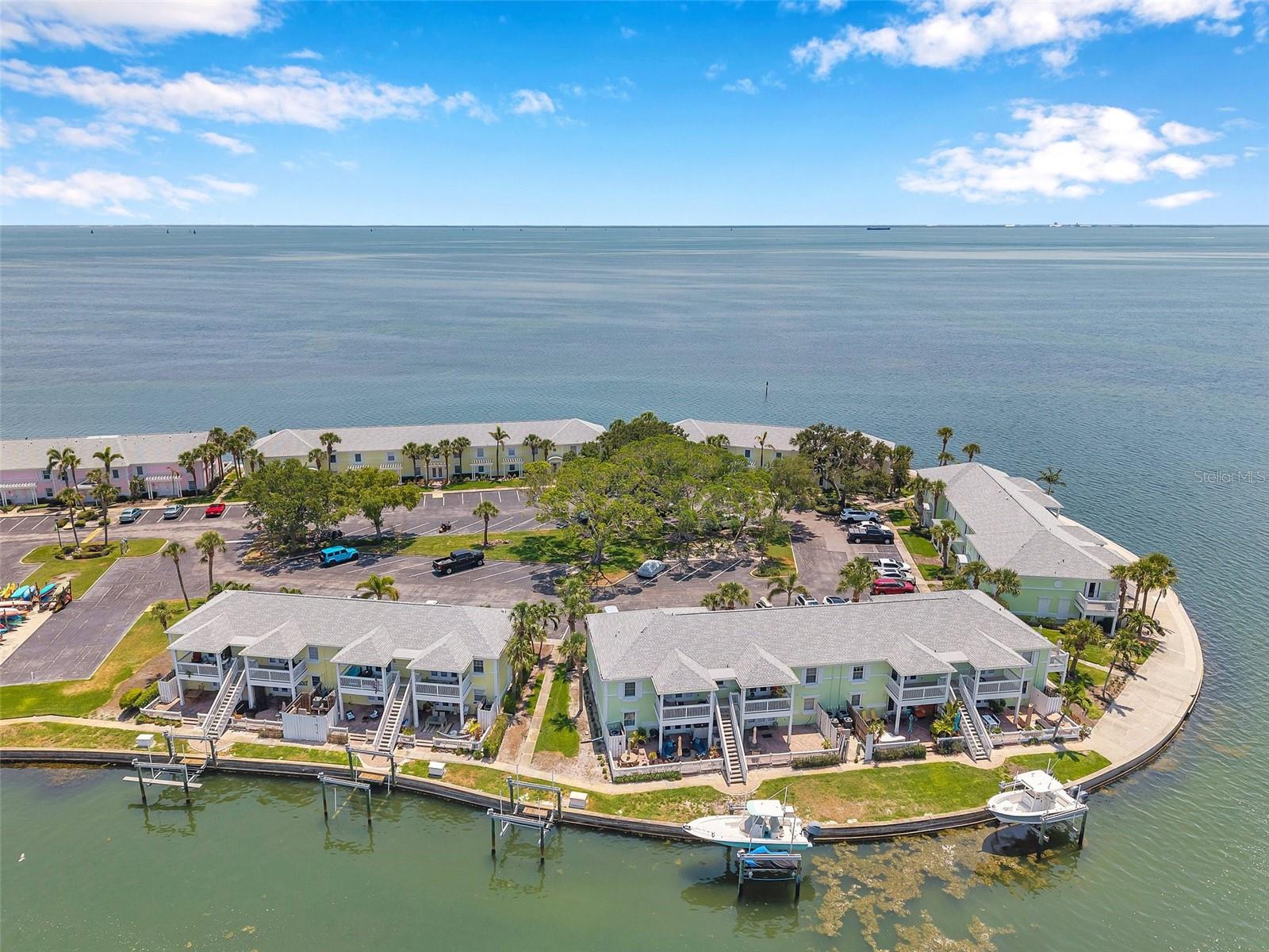 WATERSIDE AT COQUINA KEY DOCK CONDO - Residential