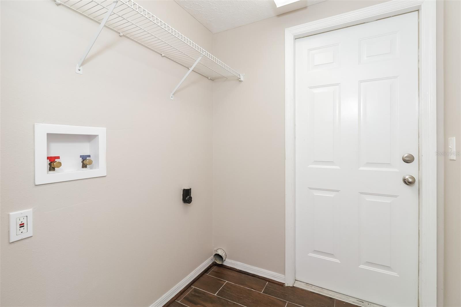 OAKS AT RIVER RIDGE - Residential