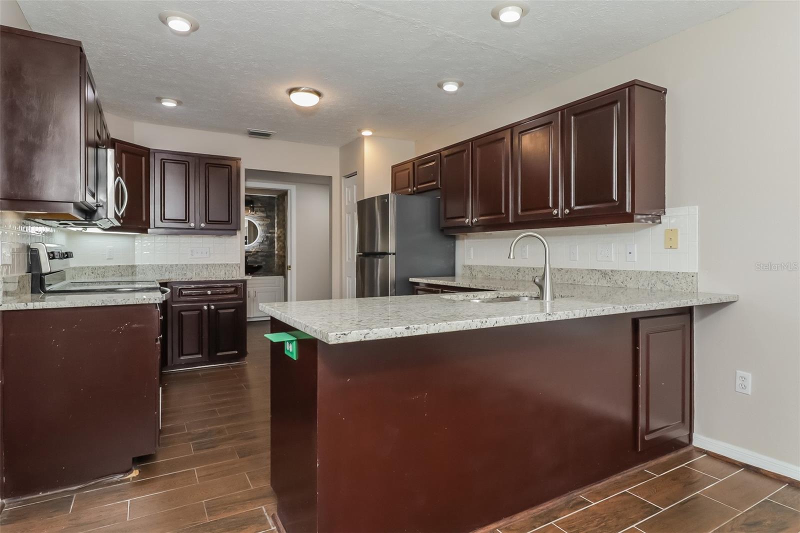 OAKS AT RIVER RIDGE - Residential