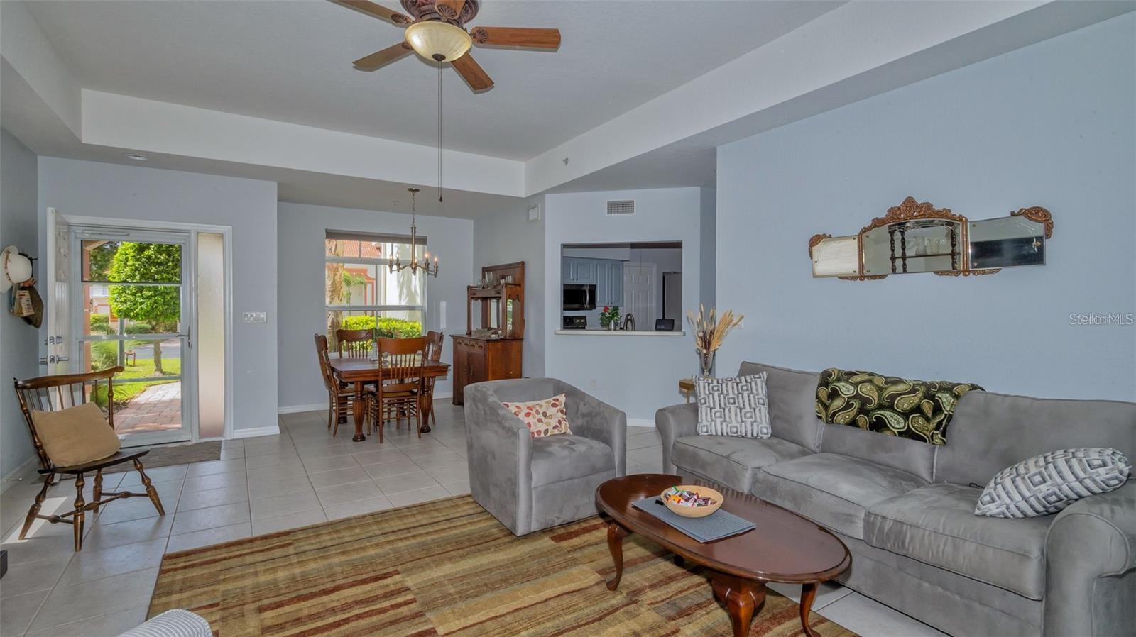 7357 FOUNTAIN PALM CIRCLE 11-102