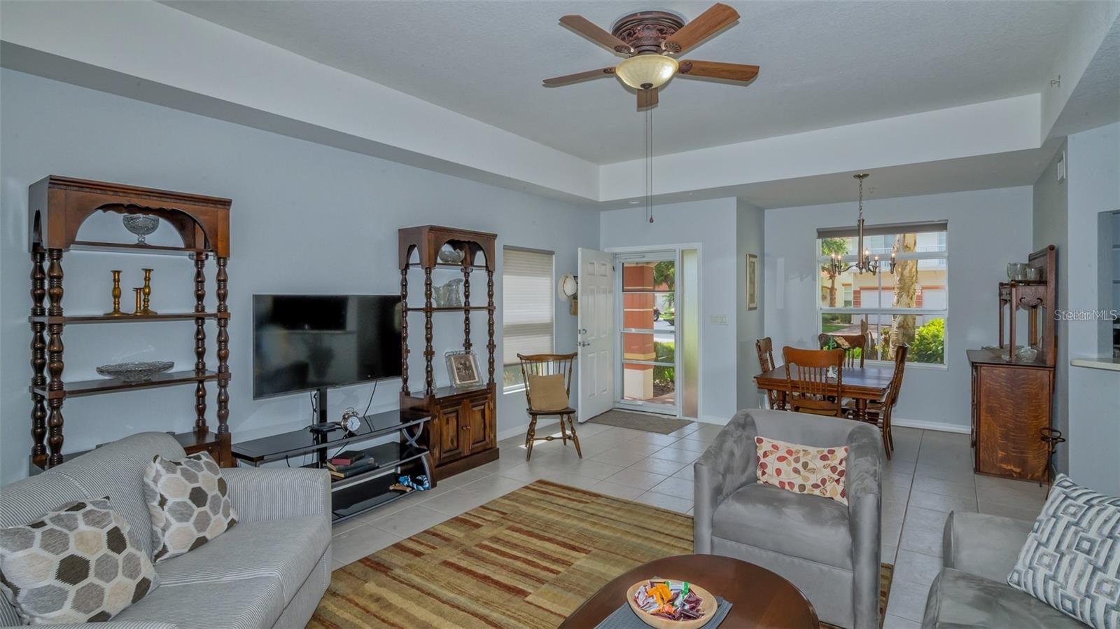 7357 FOUNTAIN PALM CIRCLE 11-102