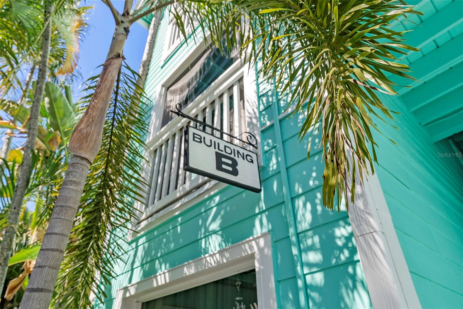 MALLORY SQUARE A CONDO - Residential