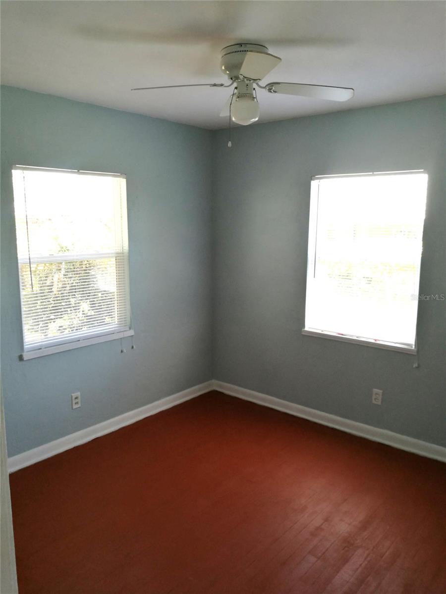 LAKEVIEW GROVE - Residential