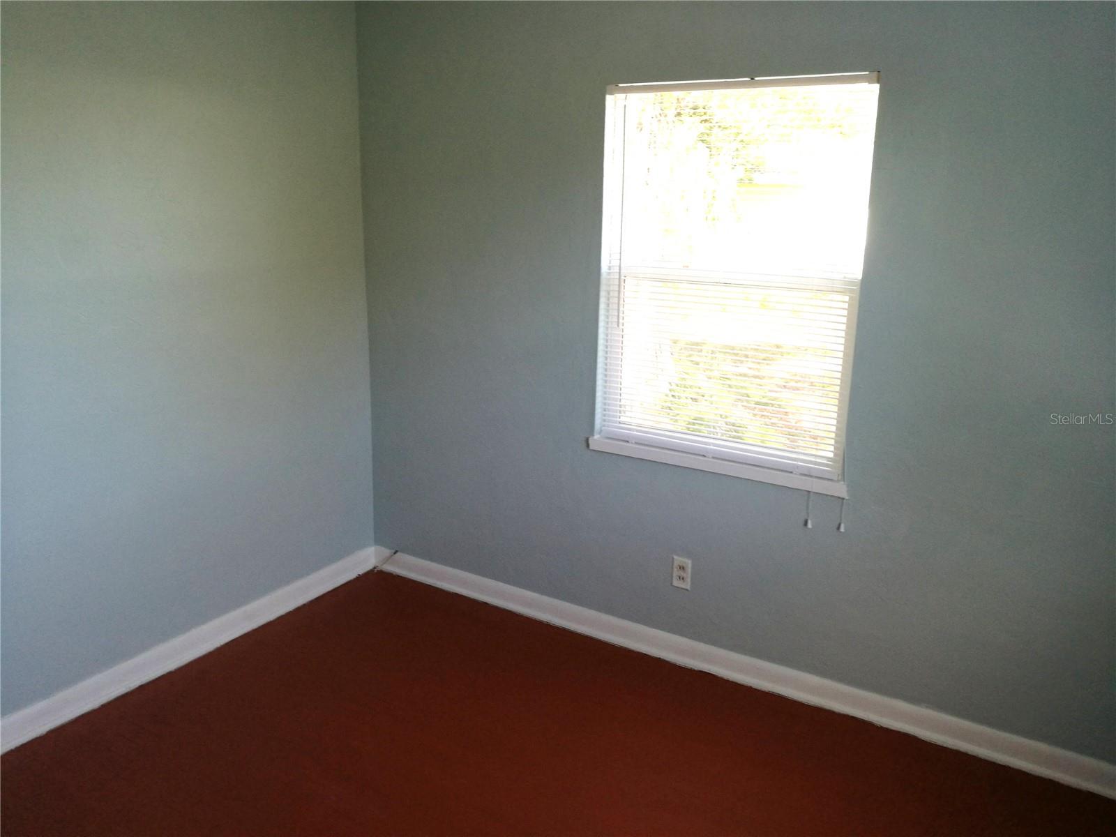 LAKEVIEW GROVE - Residential