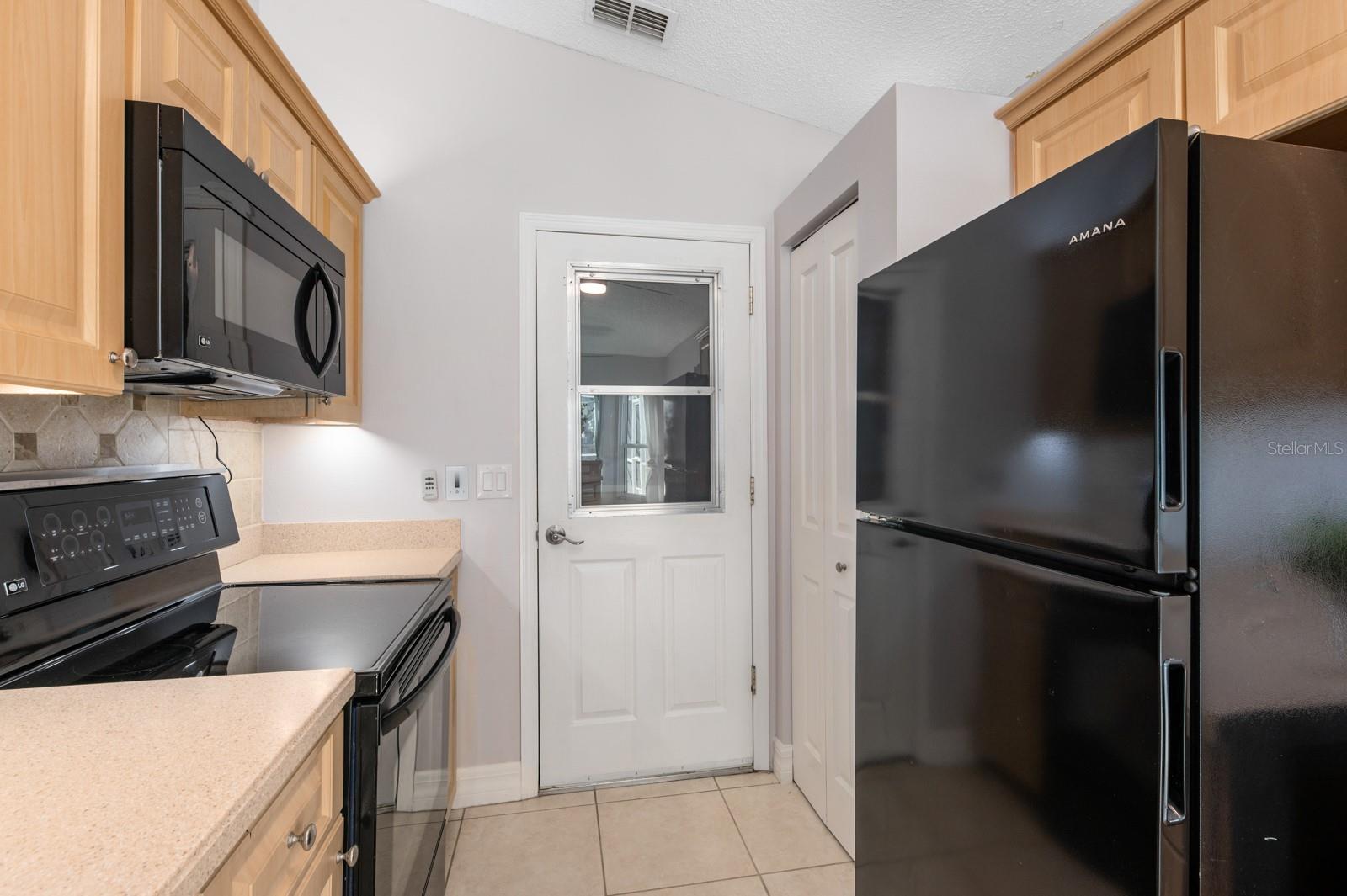 SARAPALMS - Residential