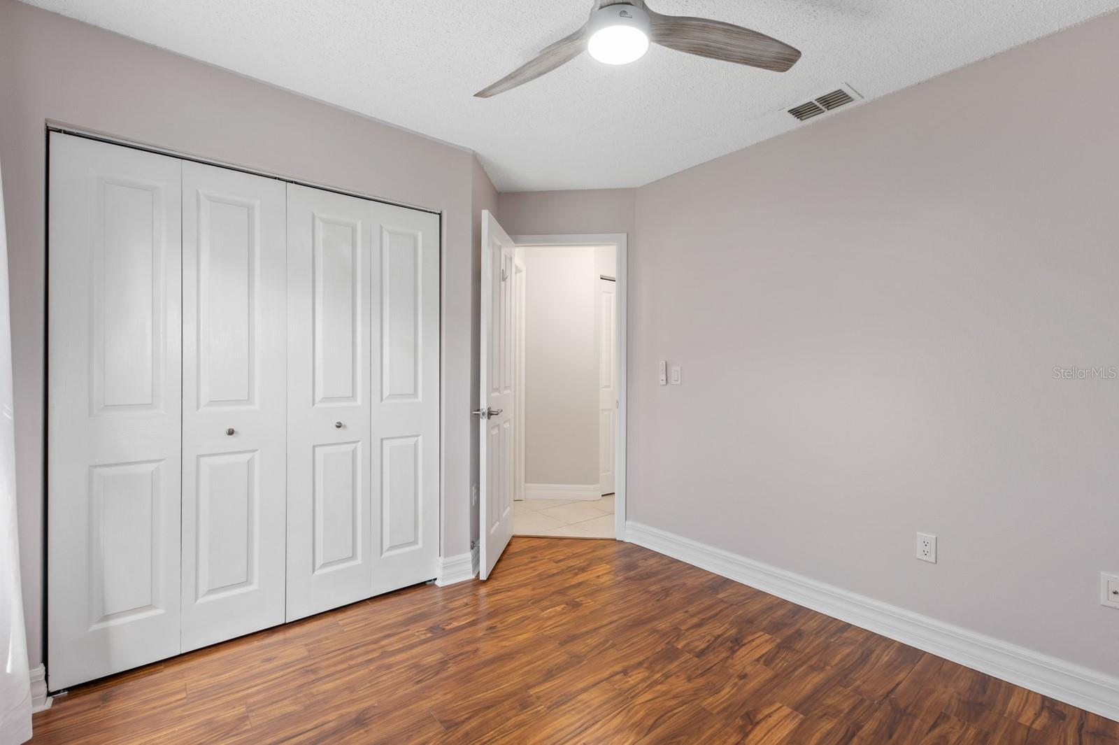 SARAPALMS - Residential