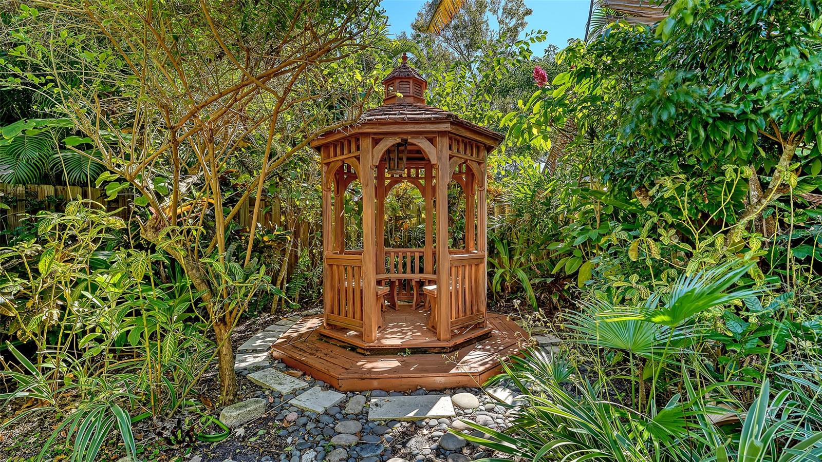 DESOTA PARK - Residential