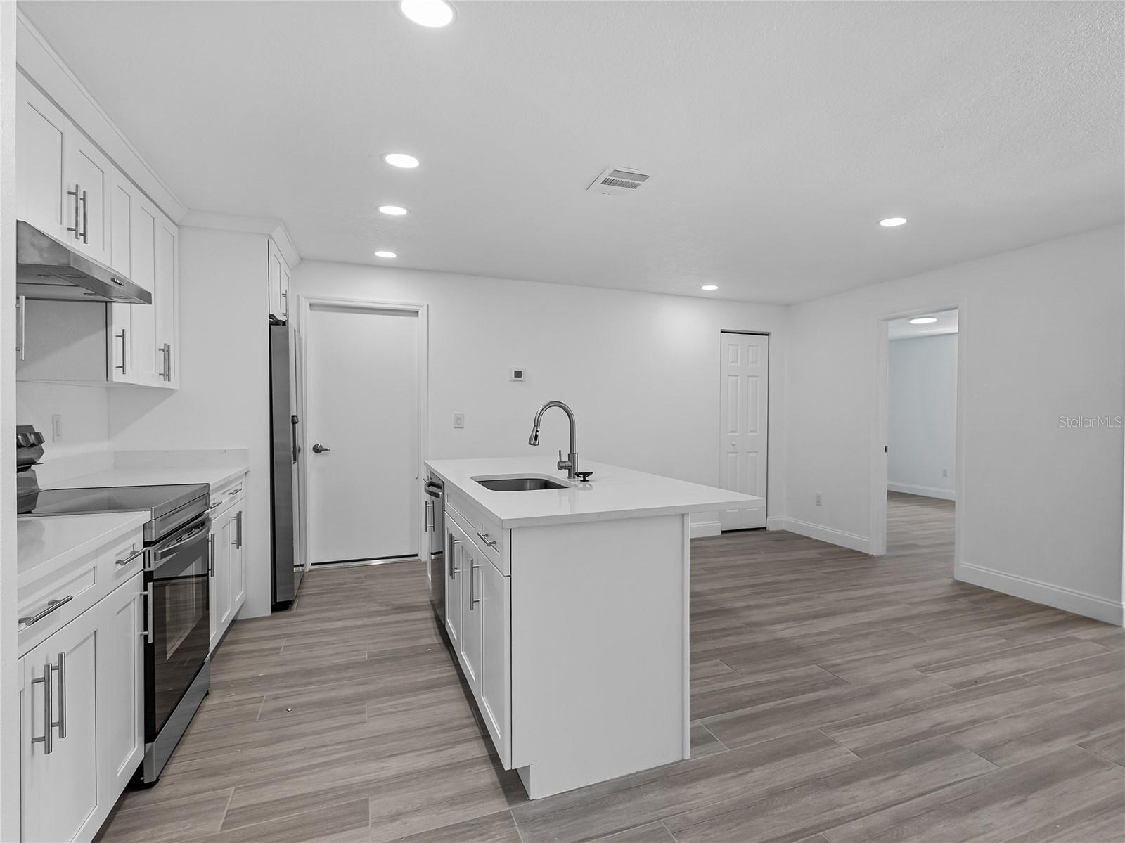 RIO VISTA REP - Residential