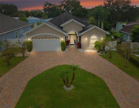 Photo of 4605 Wishart Boulevard, Tampa, FL 33603 (MLS # TB8425975)