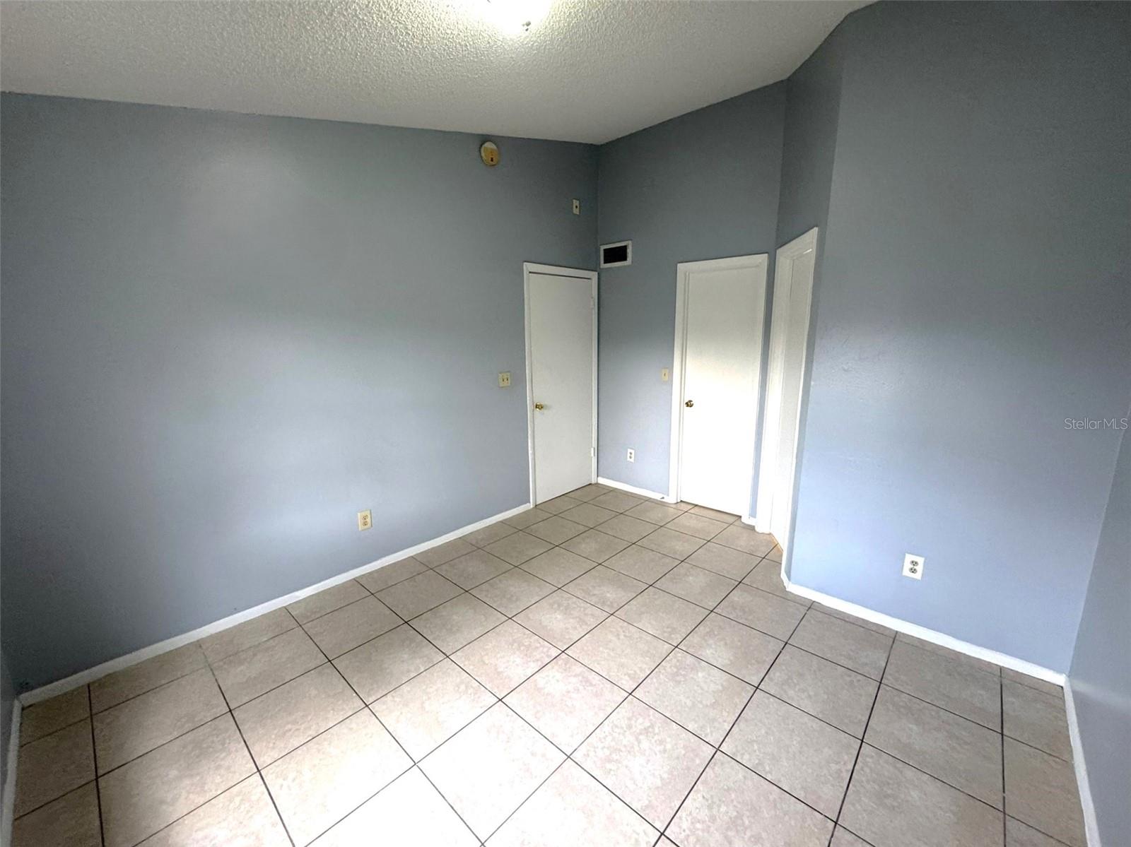 PLAZA/MILLENNIUM - Residential