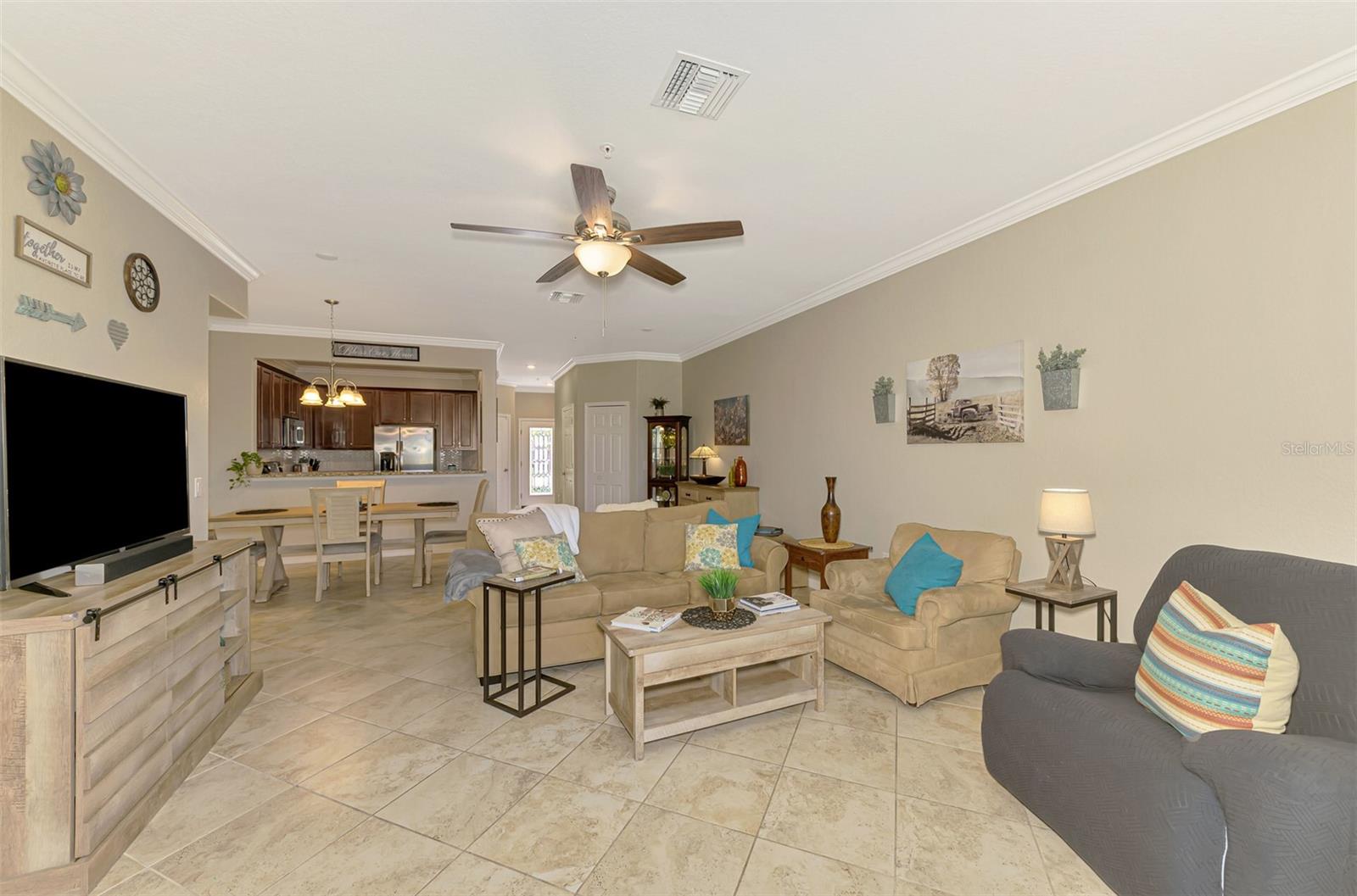 GRAN PARADISO TWNHMS 1B - Residential