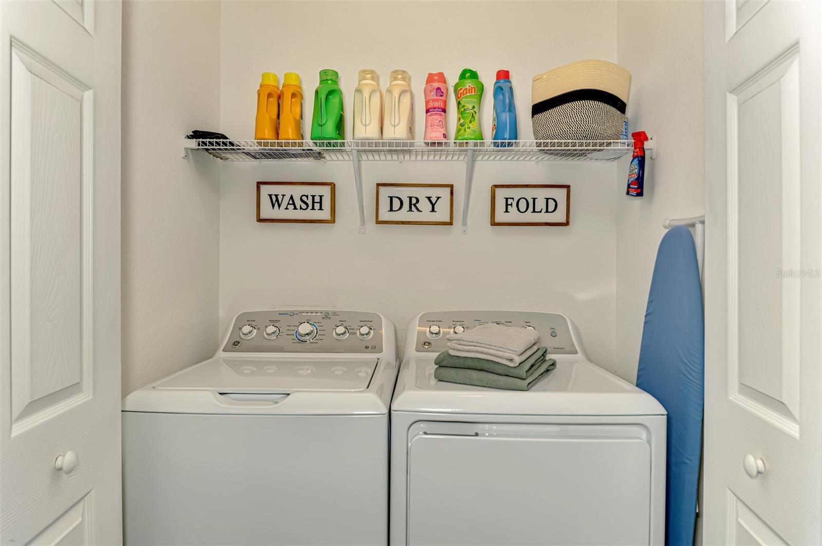 GRAN PARADISO TWNHMS 1B - Residential