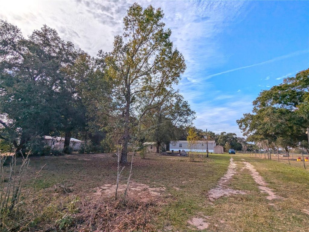 Photo of 27 Crescent Ridge Road, Davenport, FL 33837 (MLS # O6364284)
