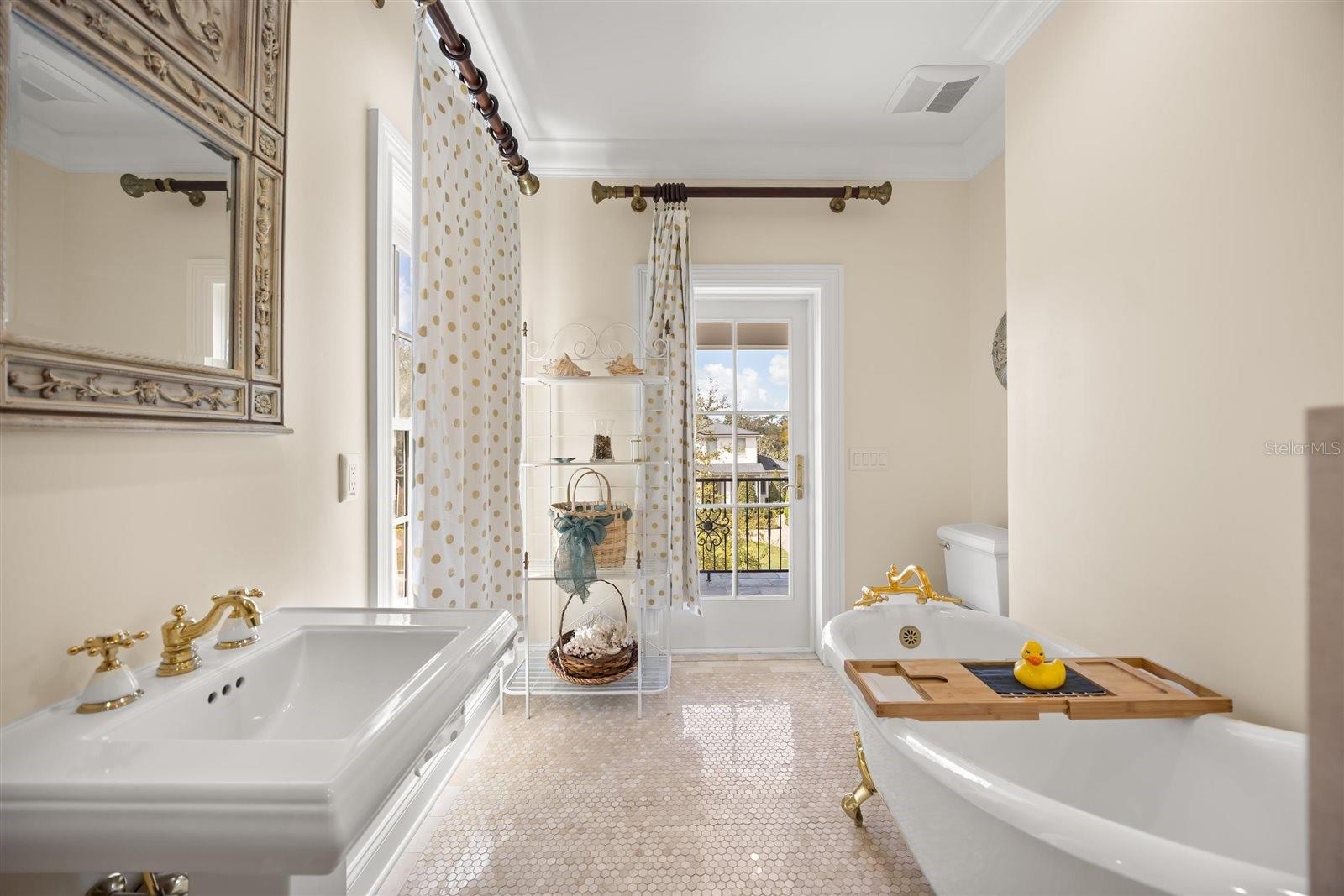 SICILIAN SHORES REP 02 - Residential