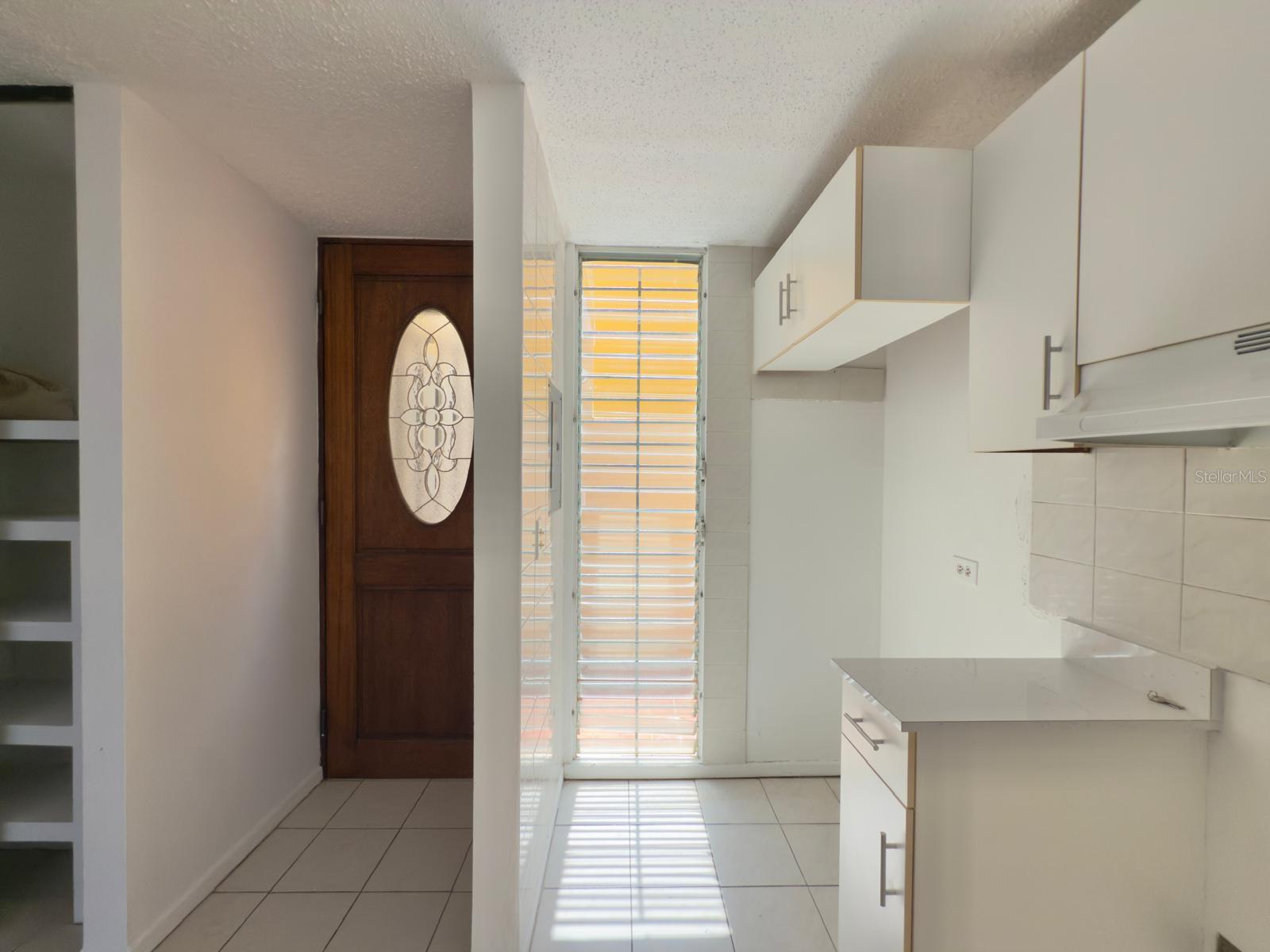 CONDOMINO REINA CAROLINA - Residential