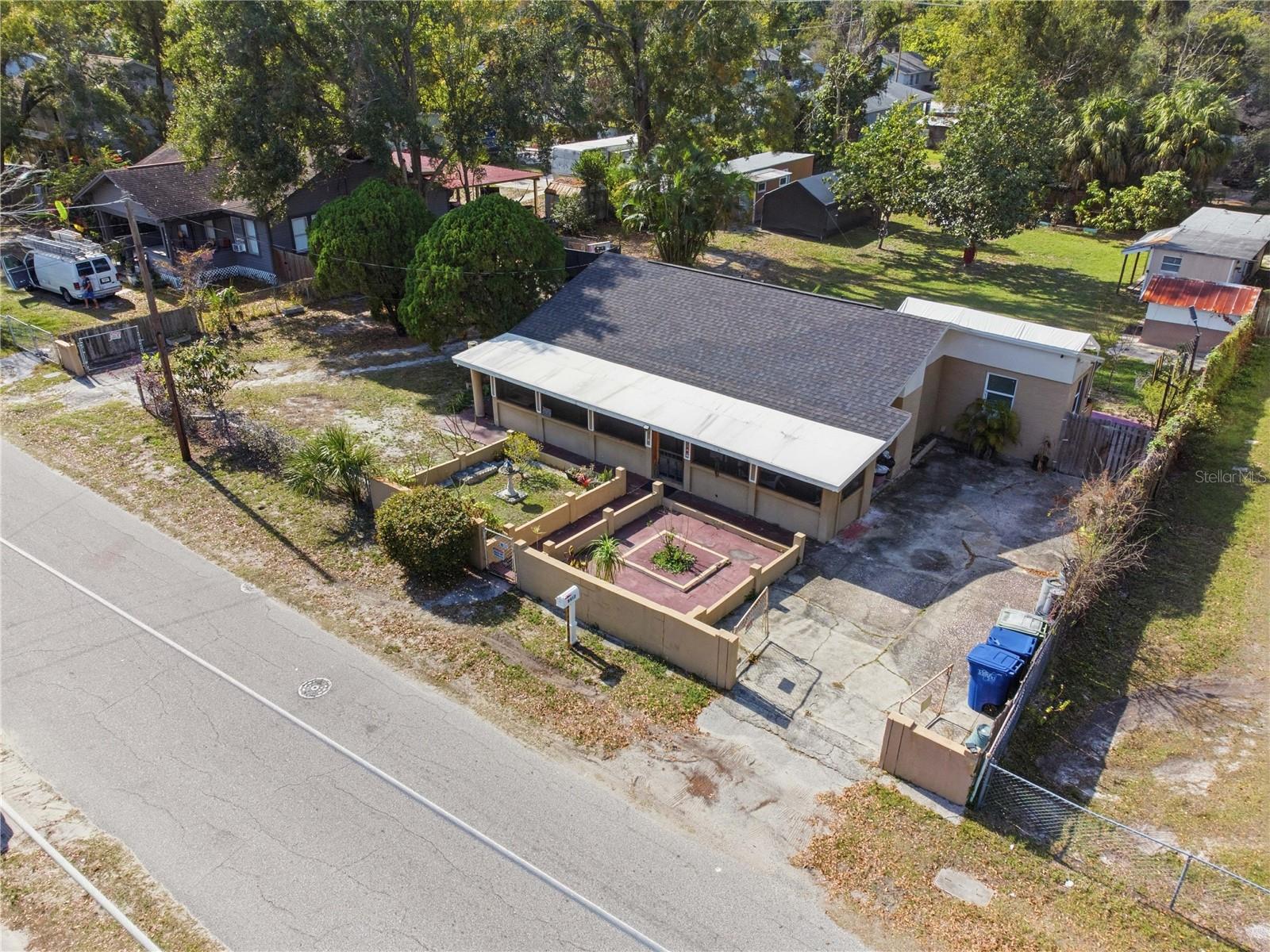 SULPHUR HILL - Residential