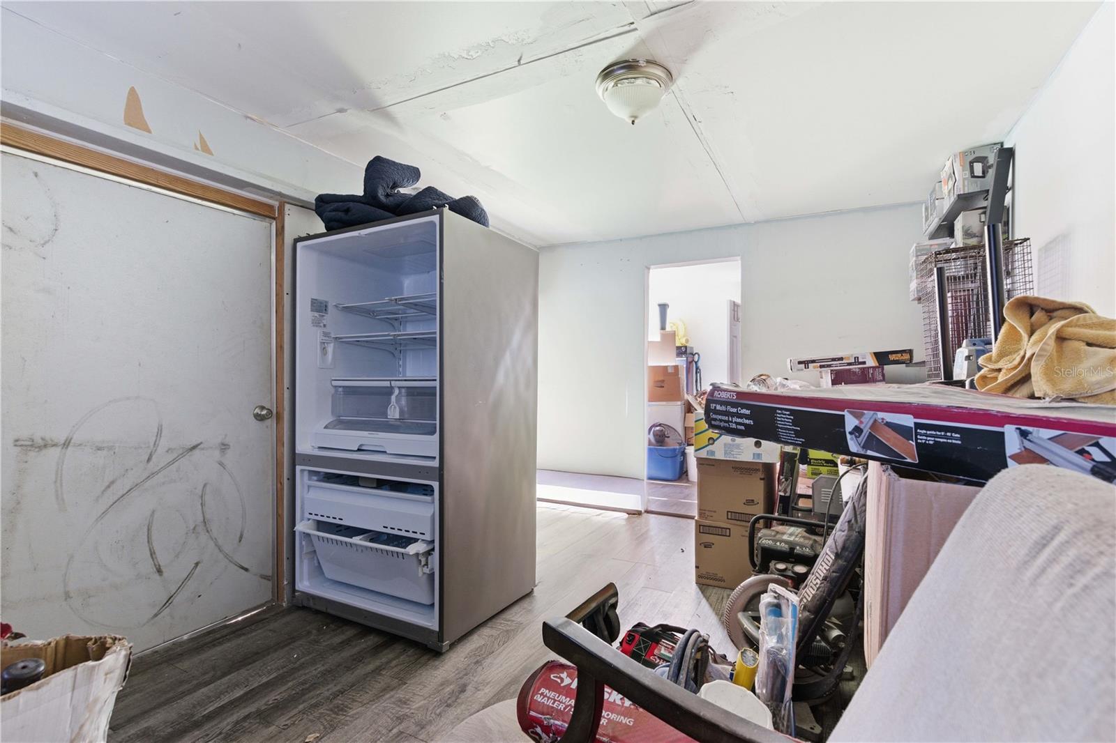 SULPHUR HILL - Residential