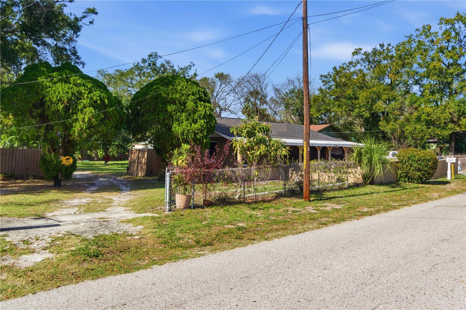 SULPHUR HILL - Residential