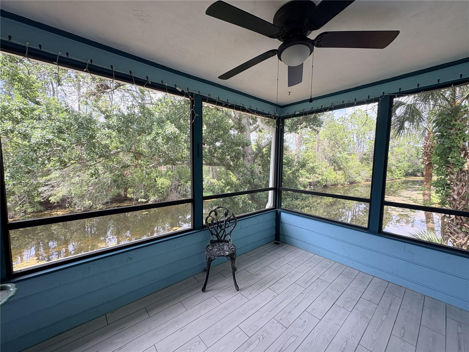 PELICAN BAY - Residential