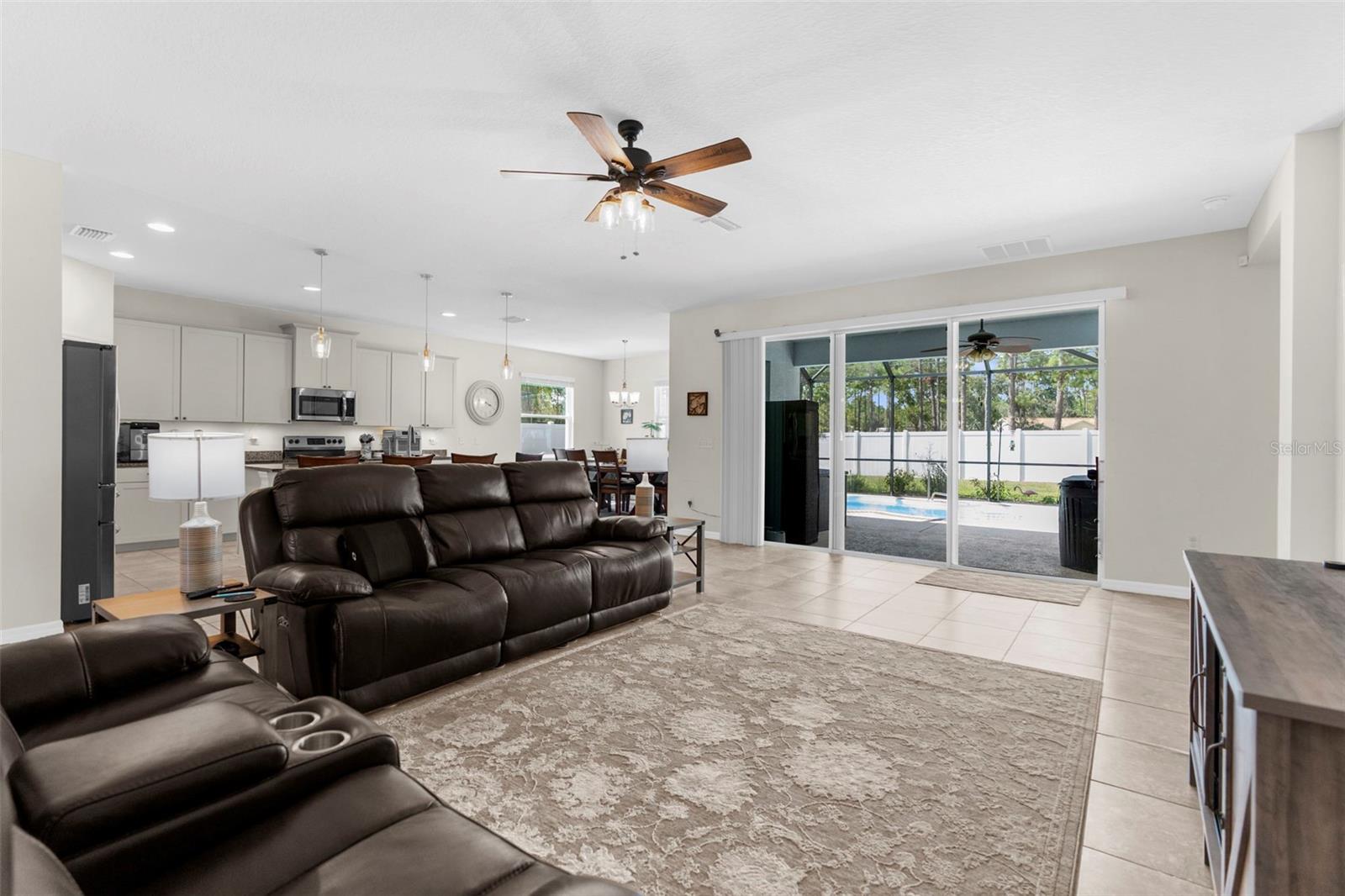 13575 BLYTHEWOOD DRIVE