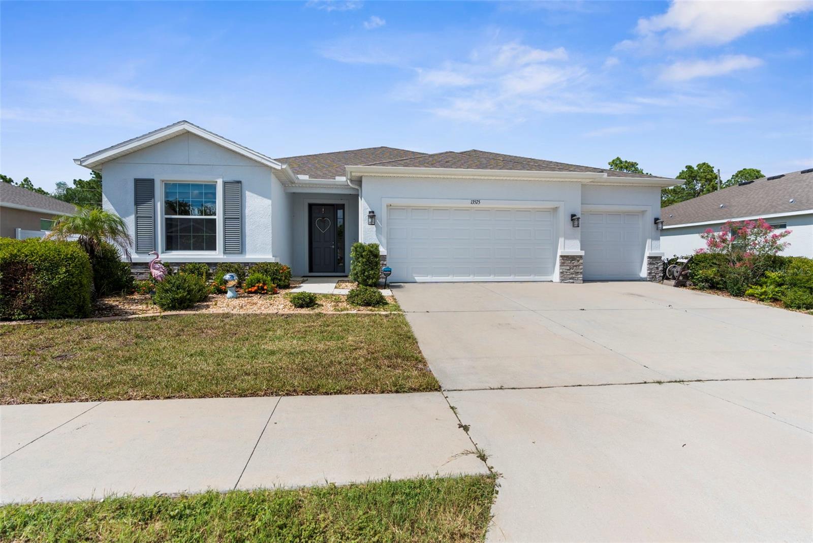 13575 BLYTHEWOOD DRIVE